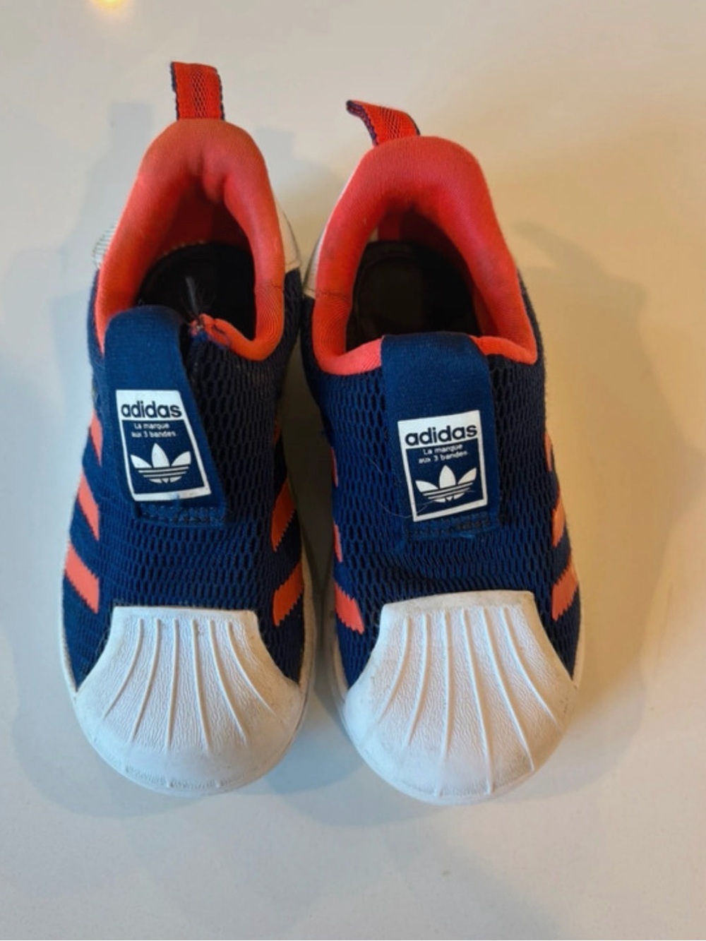 adidas slip on size 8